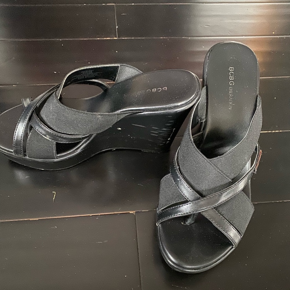 BCBG black wedge